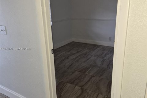 Villa ou maison à vendre à Fort Lauderdale, Floride: 4 chambres, 92.9 m2 № 2303977 - photo 5
