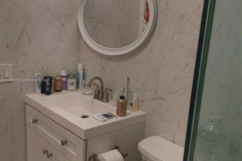 Condominio en venta en Hollywood, Florida, 1 dormitorio, 67.54 m2 № 1932896 - foto 11