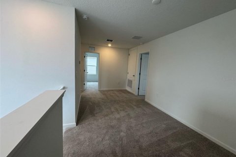 Casa en alquiler en Winter Haven, Florida, 4 dormitorios, 174.1 m2 № 1901377 - foto 15