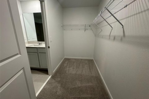Casa en alquiler en Winter Haven, Florida, 4 dormitorios, 174.1 m2 № 1901377 - foto 20