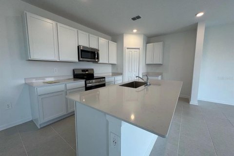 Casa en alquiler en Winter Haven, Florida, 4 dormitorios, 174.1 m2 № 1901377 - foto 21