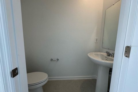 Casa en alquiler en Winter Haven, Florida, 4 dormitorios, 174.1 m2 № 1901377 - foto 10
