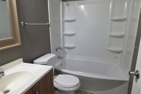 Appartement à louer à Tampa, Floride: 2 chambres, 83.61 m2 № 2314432 - photo 9