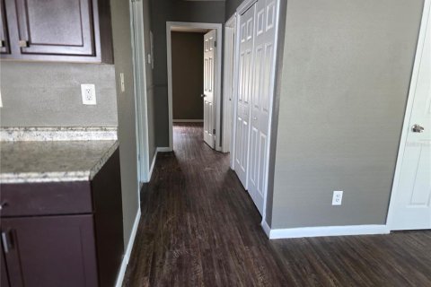 Appartement à louer à Tampa, Floride: 2 chambres, 83.61 m2 № 2314432 - photo 4