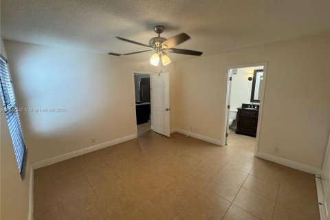 Condominio en venta en Boynton Beach, Florida, 2 dormitorios, 80.27 m2 № 1809446 - foto 14