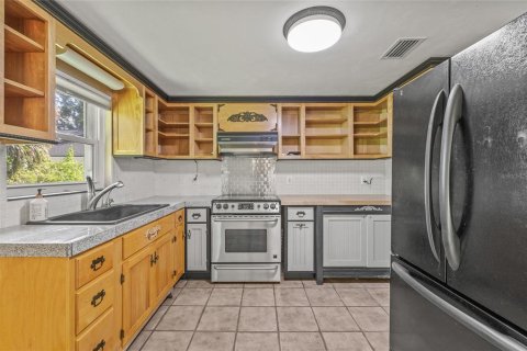 Villa ou maison à vendre à Tampa, Floride: 3 chambres, 132.66 m2 № 1911312 - photo 15