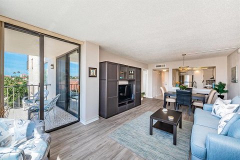 Copropriété à louer à Saint Petersburg, Floride: 1 chambre, 72.46 m2 № 2136075 - photo 7
