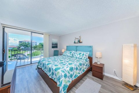 Copropriété à louer à Saint Petersburg, Floride: 1 chambre, 72.46 m2 № 2136075 - photo 6