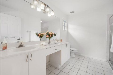 House in Homestead, Florida 3 bedrooms, 143.35 sq.m. № 2042191 - photo 6