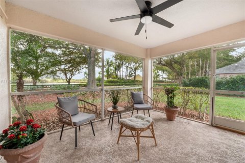 House in Homestead, Florida 3 bedrooms, 143.35 sq.m. № 2042191 - photo 4