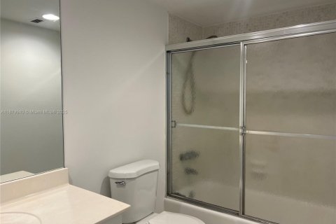 Снять в аренду кондоминиум в Санни-Айлс-Бич, Флорида 1 спальня, 92.9м2, № 1922004 - фото 11