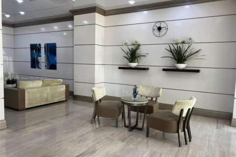 Снять в аренду кондоминиум в Санни-Айлс-Бич, Флорида 1 спальня, 92.9м2, № 1922004 - фото 28