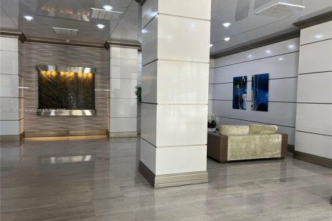 Снять в аренду кондоминиум в Санни-Айлс-Бич, Флорида 1 спальня, 92.9м2, № 1922004 - фото 27