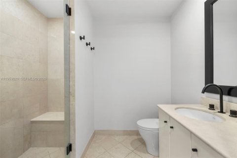 Купить кондоминиум в Майами-Бич, Флорида 2 спальни, 148.18м2, № 2007939 - фото 24