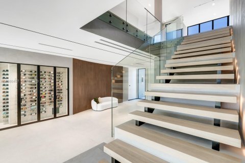 Снять в аренду виллу или дом в Халландейл-Бич, Флорида 6 спален, 888.15м2, № 2050958 - фото 23