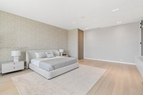 Снять в аренду виллу или дом в Халландейл-Бич, Флорида 6 спален, 888.15м2, № 2050958 - фото 30