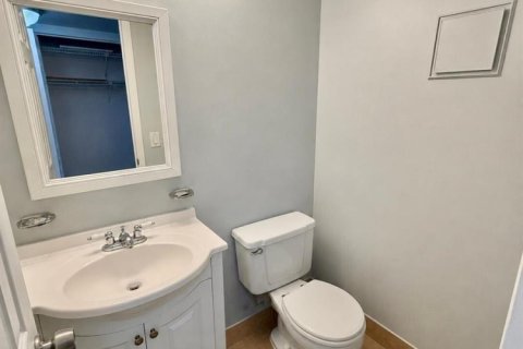 Купить кондоминиум в Бока-Ратон, Флорида 4 комнаты, 66.89м2, № 2086387 - фото 5