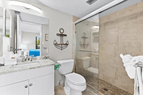 Condo in Sarasota, Florida, 2 bedrooms  № 1555005 - photo 22