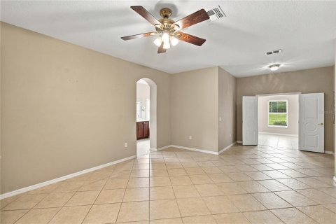 Villa ou maison à vendre à Poinciana, Floride: 3 chambres, 285.95 m2 № 2413405 - photo 27