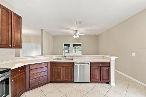 Villa ou maison à vendre à Poinciana, Floride: 3 chambres, 285.95 m2 № 2413405 - photo 19