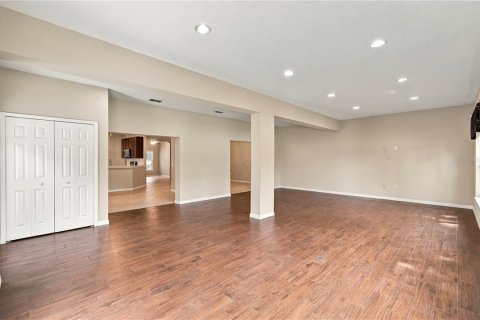 Villa ou maison à vendre à Poinciana, Floride: 3 chambres, 285.95 m2 № 2413405 - photo 11