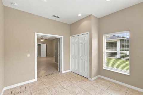 Villa ou maison à vendre à Poinciana, Floride: 3 chambres, 285.95 m2 № 2413405 - photo 30