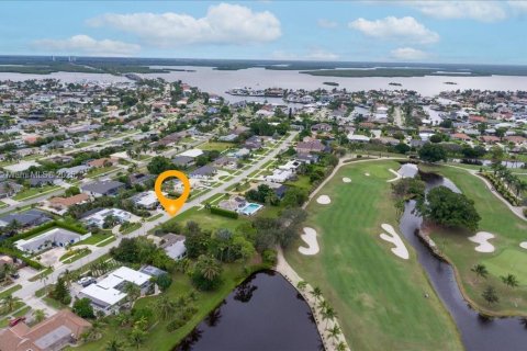 House in Marco Island, Florida 3 bedrooms № 2034257 - photo 7