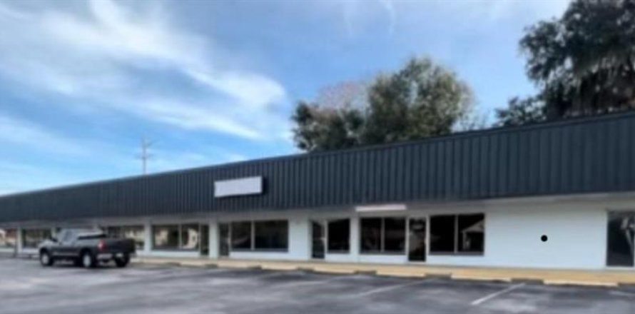 Propiedad comercial en Lake City, Florida 74.32 m2 № 906563