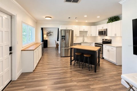 Casa en venta en Tampa, Florida, 3 dormitorios, 112.04 m2 № 2429276 - foto 5