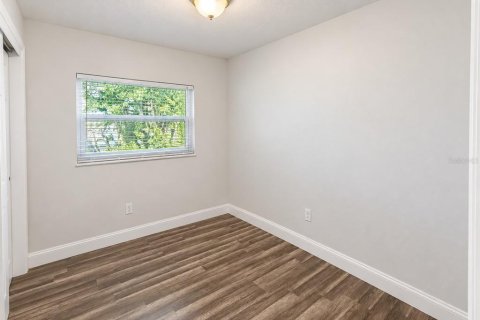 Casa en venta en Tampa, Florida, 3 dormitorios, 112.04 m2 № 2429276 - foto 22