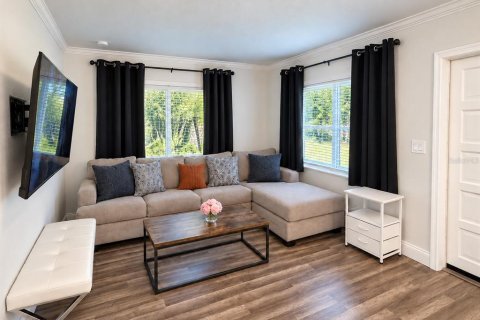 Casa en venta en Tampa, Florida, 3 dormitorios, 112.04 m2 № 2429276 - foto 4
