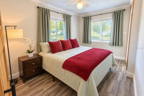 Casa en venta en Tampa, Florida, 3 dormitorios, 112.04 m2 № 2429276 - foto 15