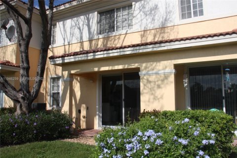 Touwnhouse à vendre à Boynton Beach, Floride: 3 chambres, 169.64 m2 № 2002741 - photo 15