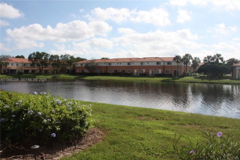 Touwnhouse à vendre à Boynton Beach, Floride: 3 chambres, 169.64 m2 № 2002741 - photo 16
