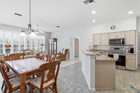 Villa ou maison à vendre à Dunnellon, Floride: 3 chambres, 190.17 m2 № 2424062 - photo 12