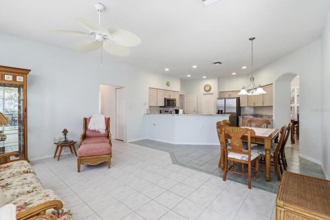 Villa ou maison à vendre à Dunnellon, Floride: 3 chambres, 190.17 m2 № 2424062 - photo 9