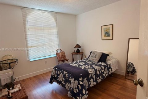 Villa ou maison à vendre à Doral, Floride: 4 chambres, 200.11 m2 № 2341403 - photo 21