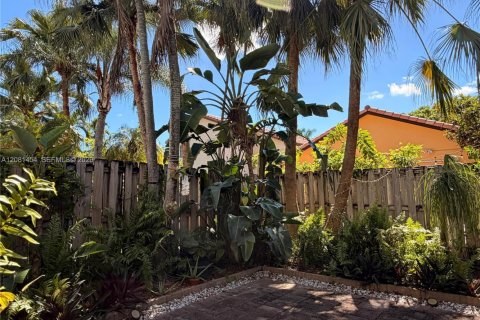 Villa ou maison à vendre à Doral, Floride: 4 chambres, 200.11 m2 № 2341403 - photo 16