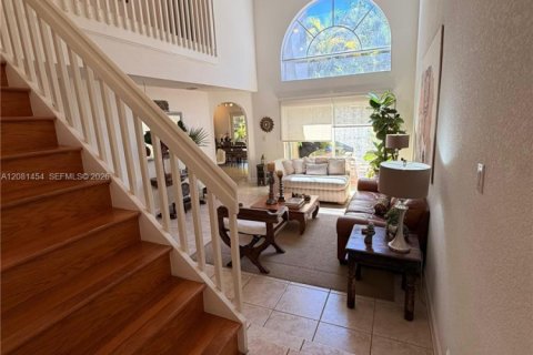Villa ou maison à vendre à Doral, Floride: 4 chambres, 200.11 m2 № 2341403 - photo 8