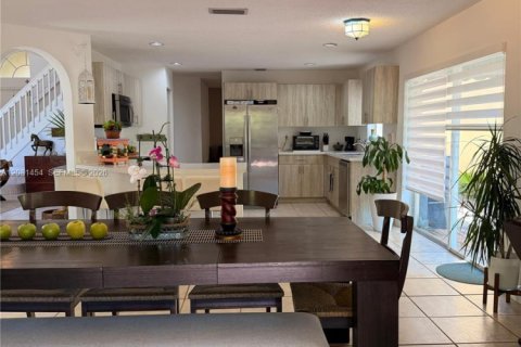 Villa ou maison à vendre à Doral, Floride: 4 chambres, 200.11 m2 № 2341403 - photo 17