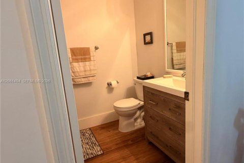 Villa ou maison à vendre à Doral, Floride: 4 chambres, 200.11 m2 № 2341403 - photo 20