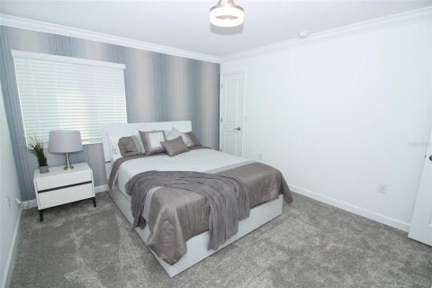 Townhouse in Davenport, Florida 5 bedrooms, 201.41 sq.m. № 1777008 - photo 16