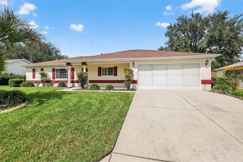 Villa ou maison à vendre à Dunnellon, Floride: 2 chambres, 154.59 m2 № 1905291 - photo 1