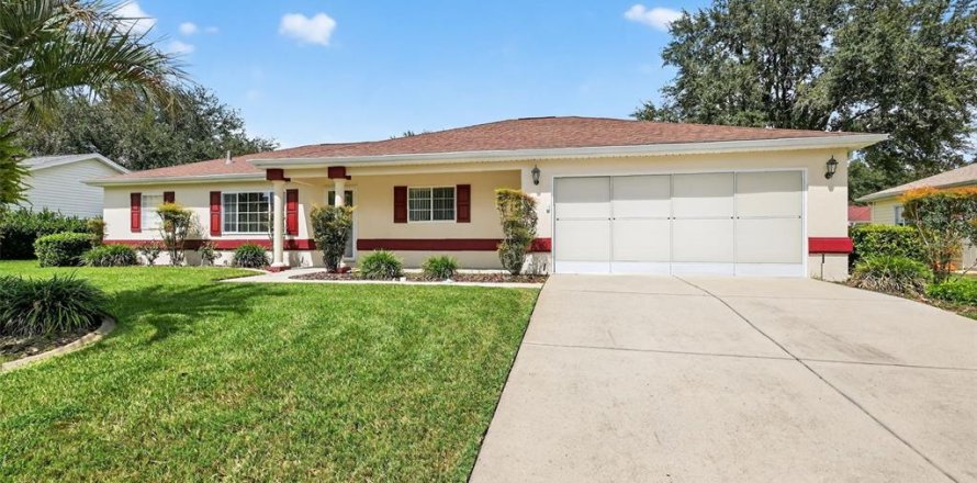 Villa ou maison à Dunnellon, Floride 2 chambres, 154.59 m2 № 1905291