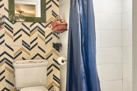 Copropriété à louer à Fort Lauderdale, Floride: 3 chambres, 138.98 m2 № 2075218 - photo 8