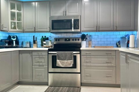 Condo à Fort Lauderdale, Floride, 3 chambres  № 2075218