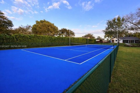 House in Plantation, Florida 4 bedrooms № 2033037 - photo 2