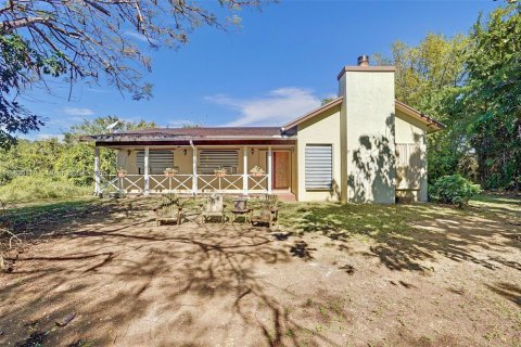 Купить виллу или дом в Хомстед, Флорида 7 спален, 596.53м2, № 1854874 - фото 2