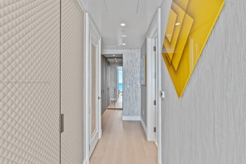 Condo in Sunny Isles Beach, Florida, 4 bedrooms  № 1973552 - photo 22