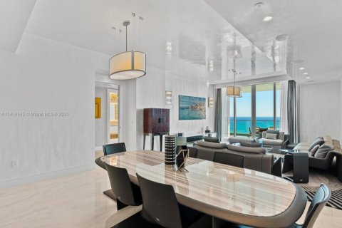 Condo in Sunny Isles Beach, Florida, 4 bedrooms  № 1973552 - photo 6